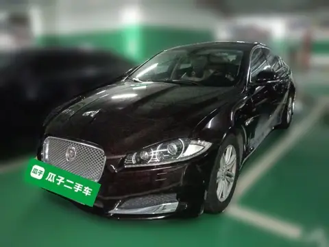 Jaguar XF 2015
