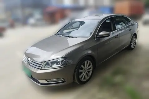 Volkswagen Magotan 2012