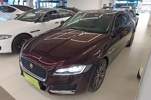 Jaguar XFL 2018