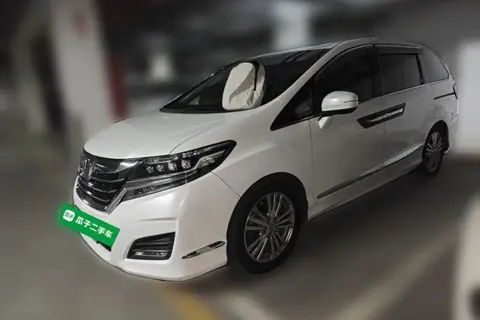 Honda Elysion 2016