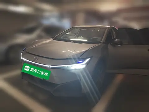 Toyota bZ3 2023