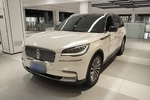 Lincoln Aviator 2021