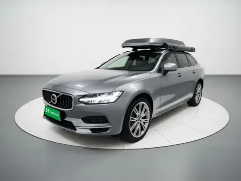 Volvo V90 2021
