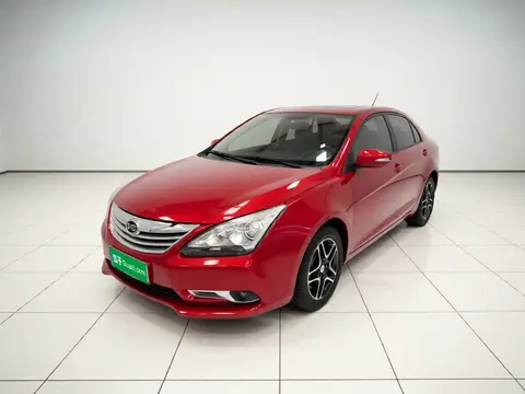 BYD G5 2015