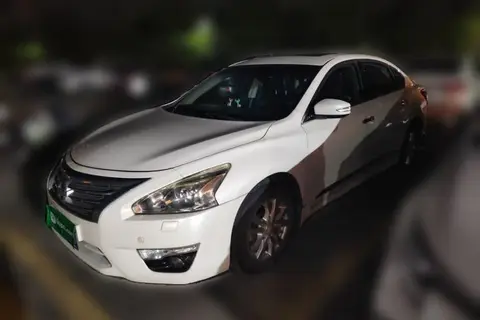 Nissan Teana 2013