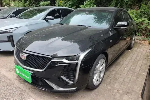 Cadillac CT4 2022