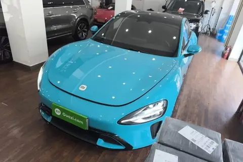 Xiaomi SU7 2025