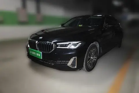BMW 5 Series 2021