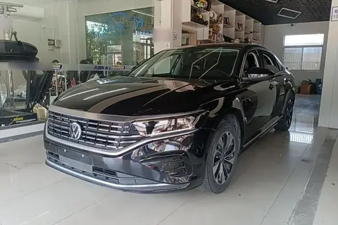 Volkswagen Passat 2021