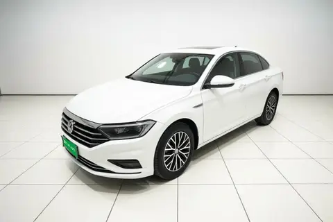Volkswagen Sagitar 2021