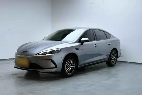BYD Seal 05 2025