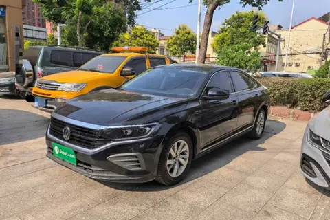 Volkswagen Passat 2022