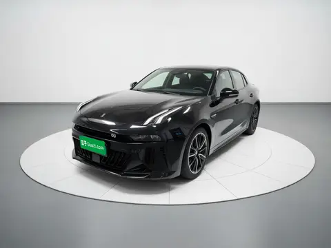 Lynk & Co 03 2025