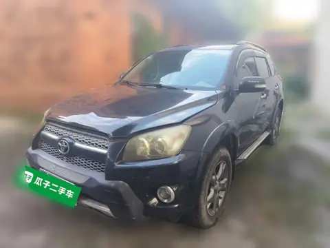 Toyota RAV4 2013