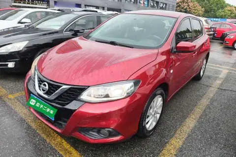 Nissan Tiida 2016