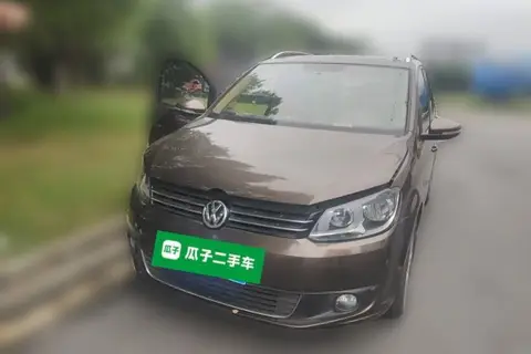 Volkswagen Touran 2011
