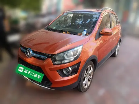 BAIC EX 2017