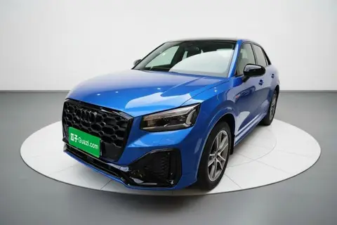Audi Q2L 2023