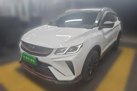 Geely Coolray 2022