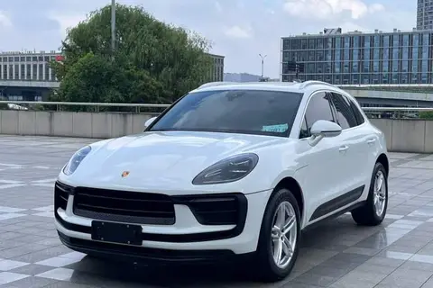 Porsche Macan 2022