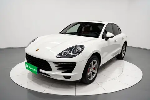 Porsche Macan 2016