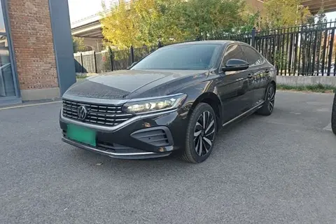 Volkswagen Passat 2024