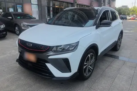 Geely Coolray 2022