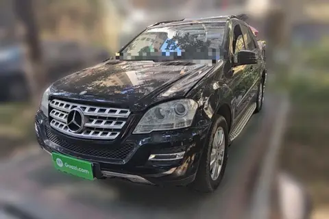 Mercedes-Benz M-Class 2011