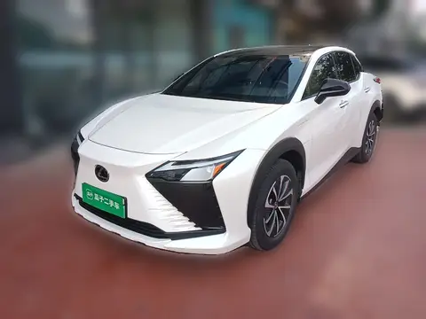 Lexus RZ 2024