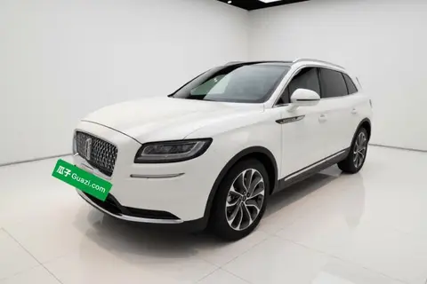 Lincoln Nautilus 2021