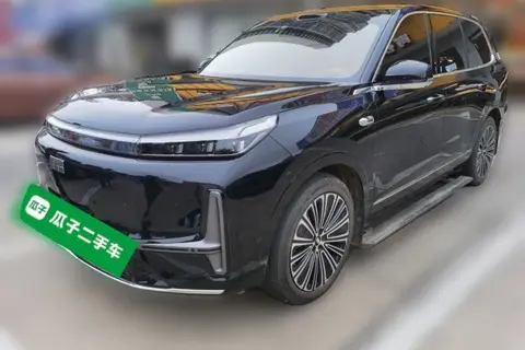 Geely M9 2025