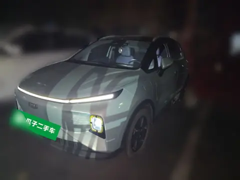 Geely Geometry E 2022