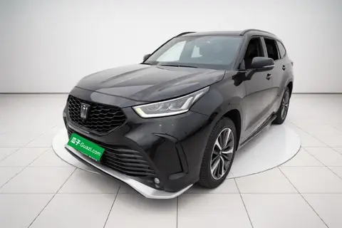 Toyota Crown Kluger 2024