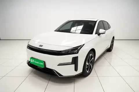 Geely Galaxy L6 2024