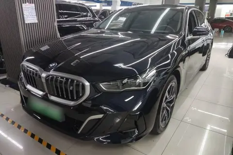 BMW i5 2025