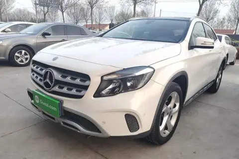 Mercedes-Benz GLA 2017