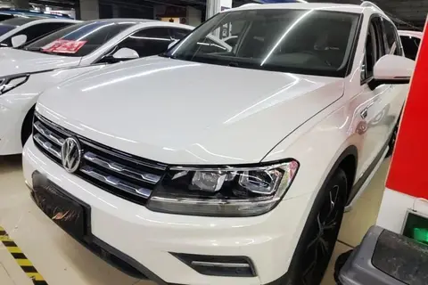 Volkswagen Tiguan L 2019