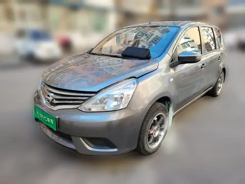 Nissan Livina 2017