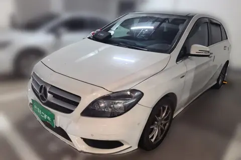 Mercedes-Benz B-Class 2012