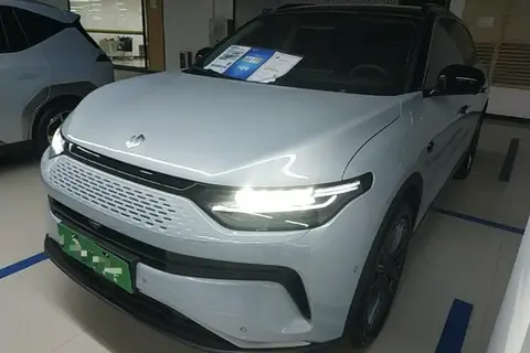 Leapmotor C11 2025