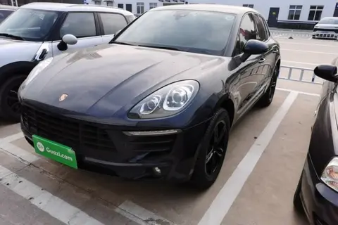 Porsche Macan 2016