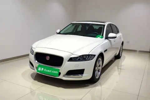 Jaguar XFL 2017