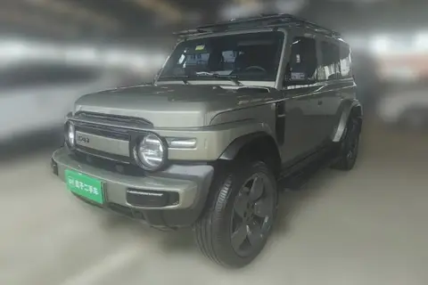 iCAR V23 2025