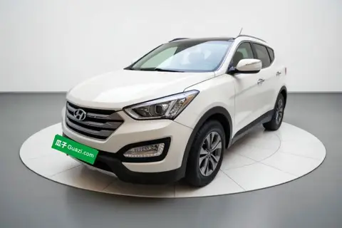 Hyundai Santa Fe 2015