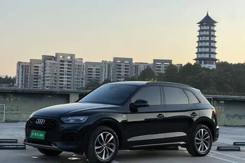 Audi Q5L 2023
