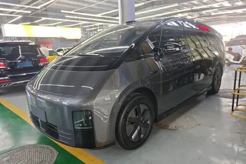 Li MEGA 2025