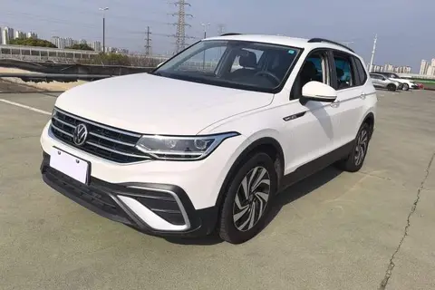 Volkswagen Tiguan L 2022