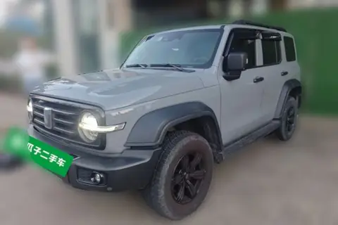 TANK 300 2021