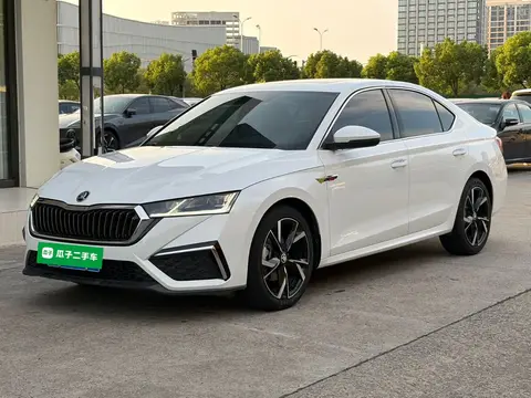 Skoda Octavia 2023