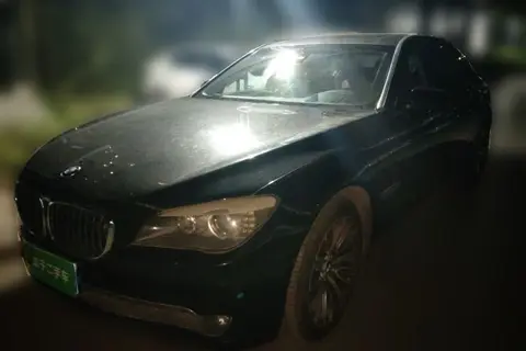 BMW 7 Series 2011